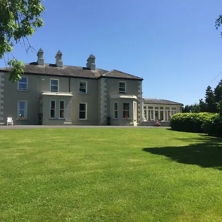 Semesterbostad Greenfield House