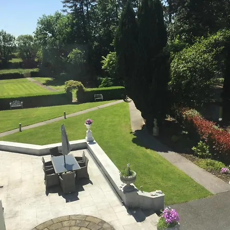 Greenfield House * Maynooth
